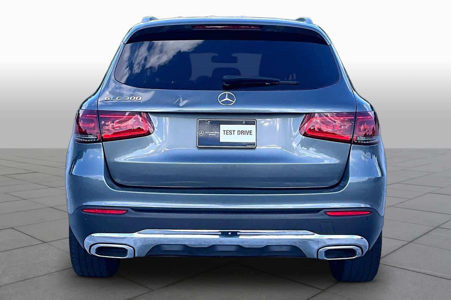 Used 2020 Selenite Grey Metallic Mercedes-Benz GLC 300 image 5