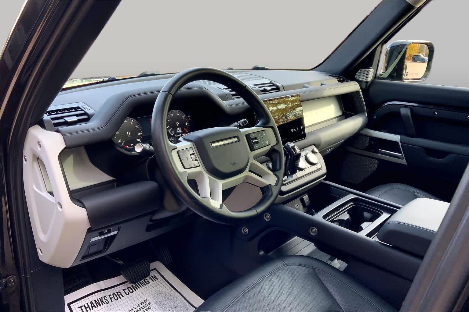 Used 2024 black Land Rover S image 16