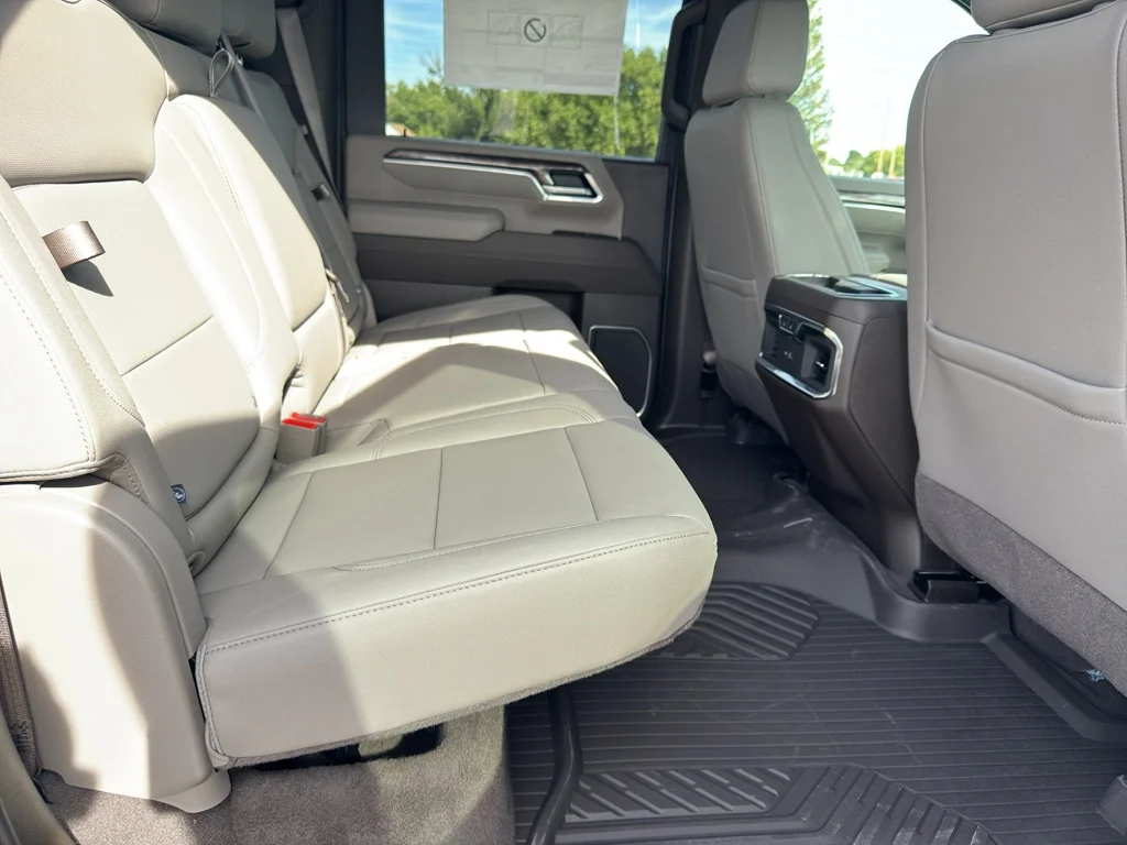 2026 Chevrolet Silverado 3500HD LTZ - Photo 19