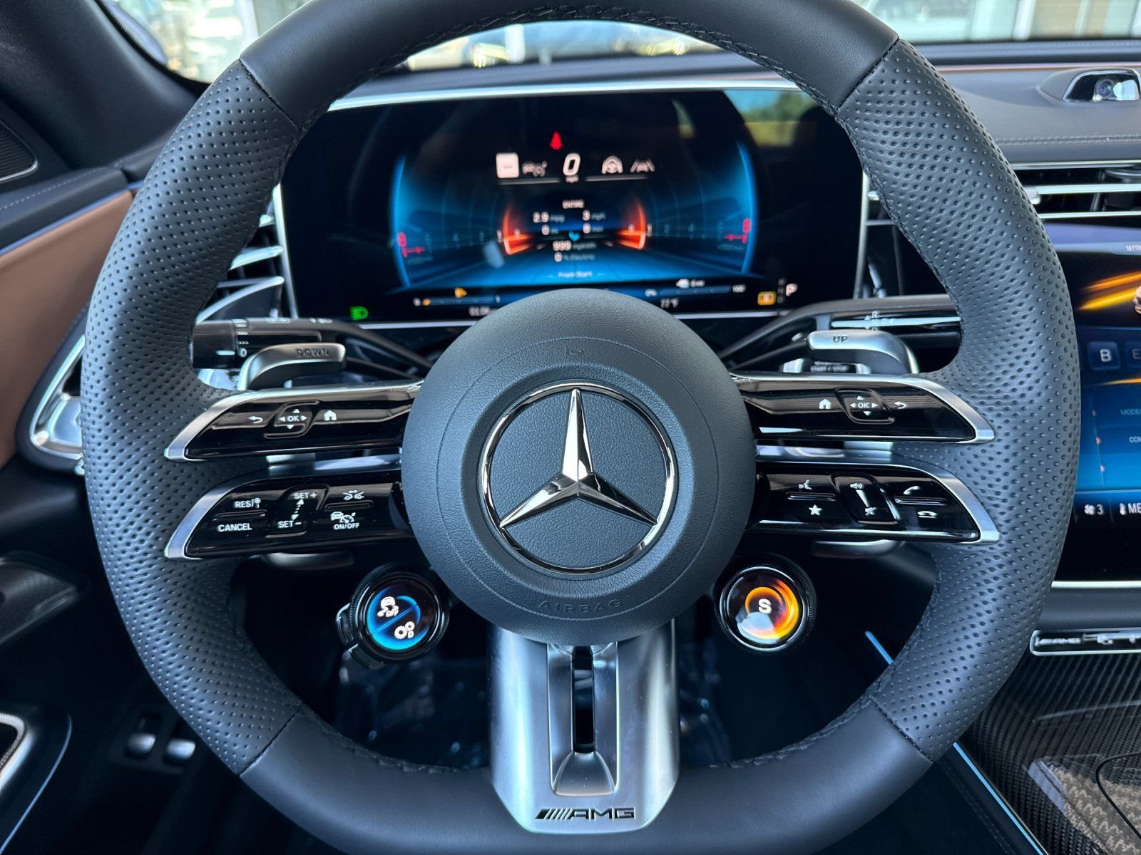 New 2026 Nautical Blue Metallic Mercedes-Benz E 53 AMG® image 28