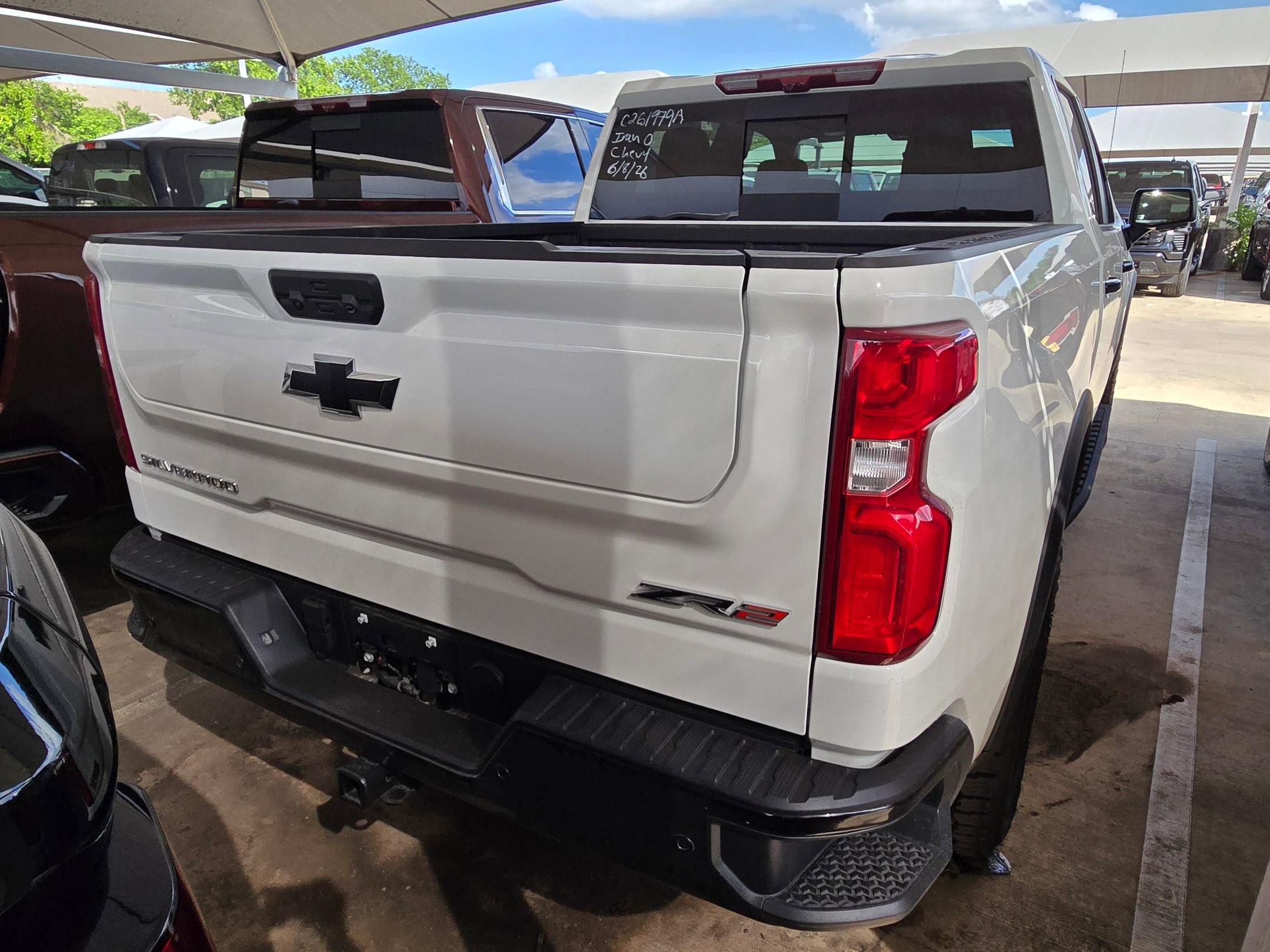 Used 2025 Summit White Chevrolet ZR2 image 9