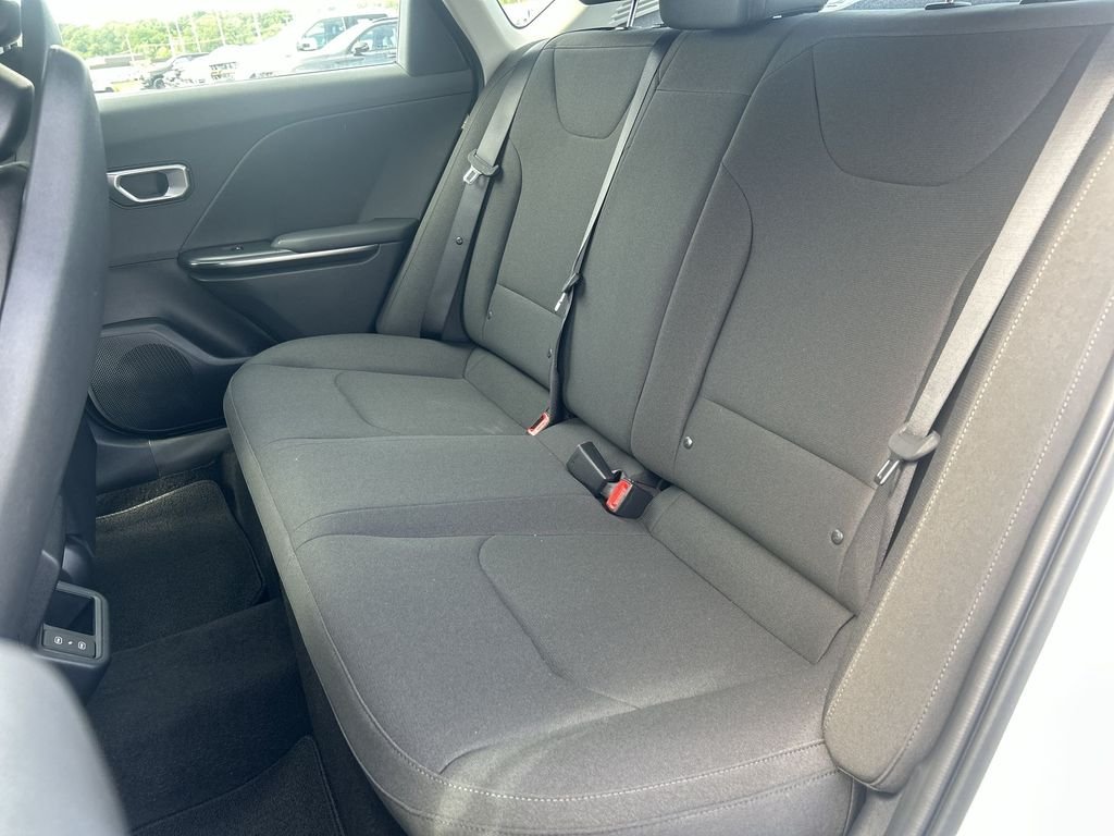 Certified Used 2026 White Kia LXS image 21