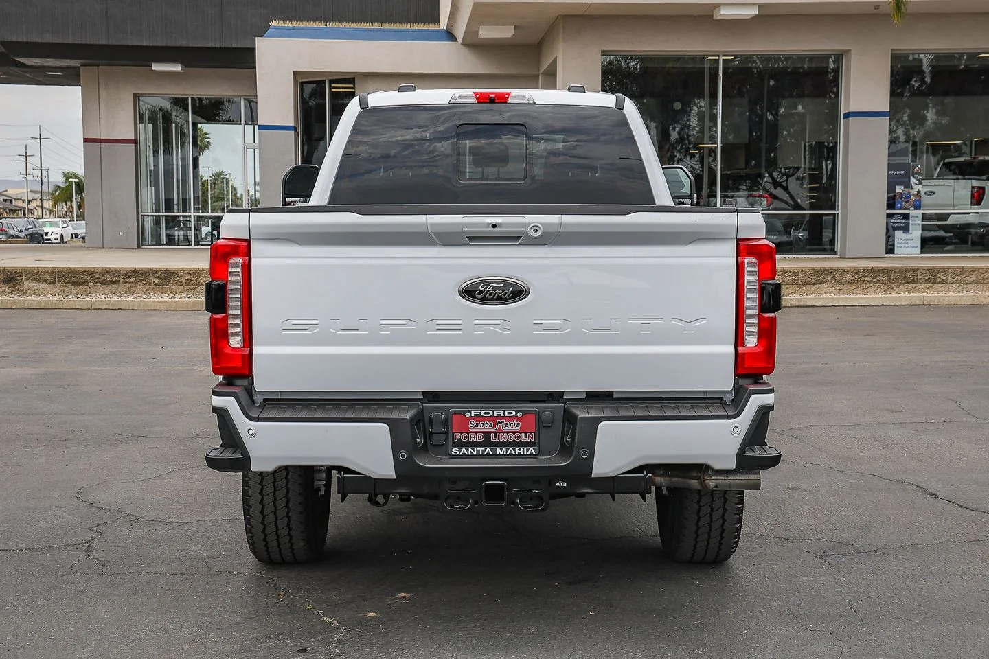 New 2026 Oxford White Ford F-250® Lariat® image 5