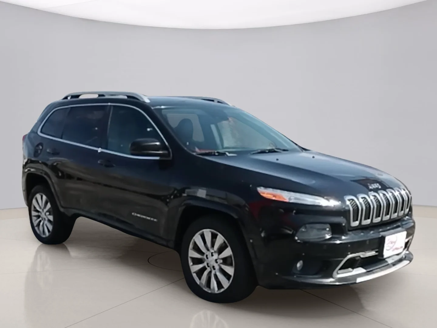 Used 2018 Black Jeep OVERLAND image 7