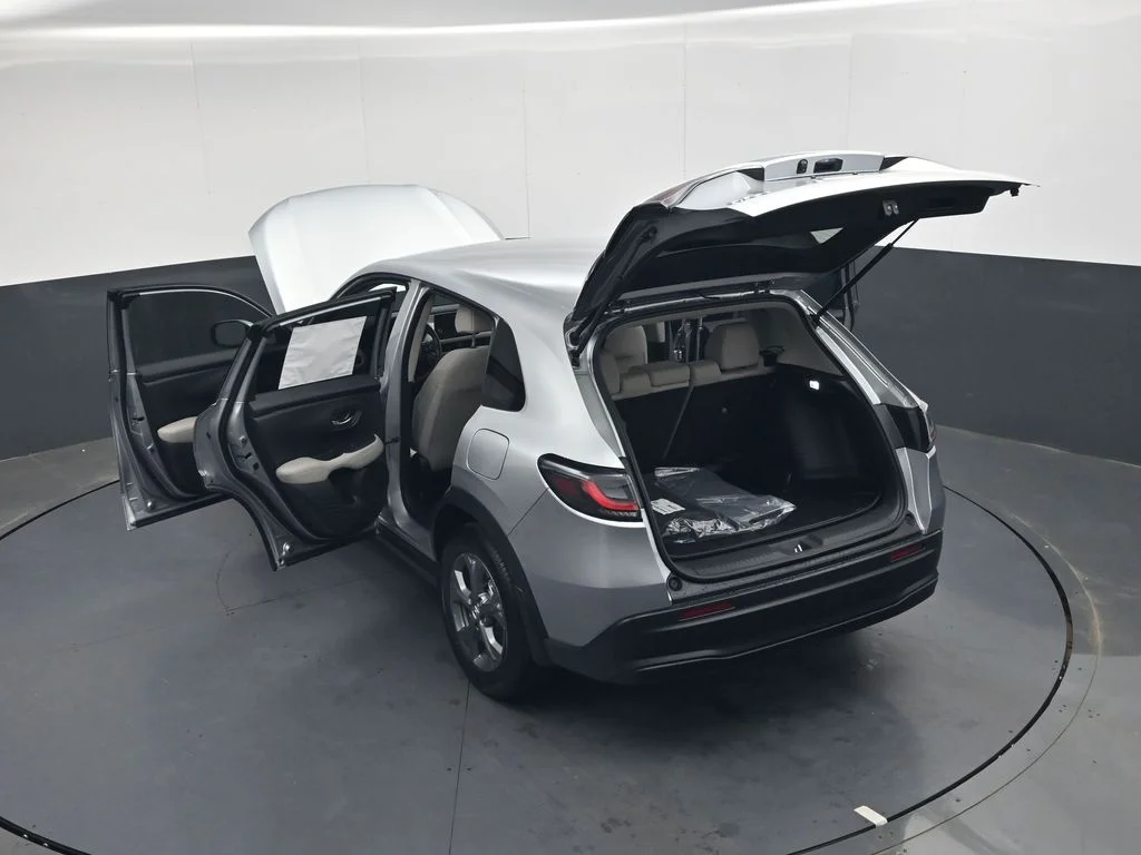New 2027 Solar Silver Metallic Honda LX image 33