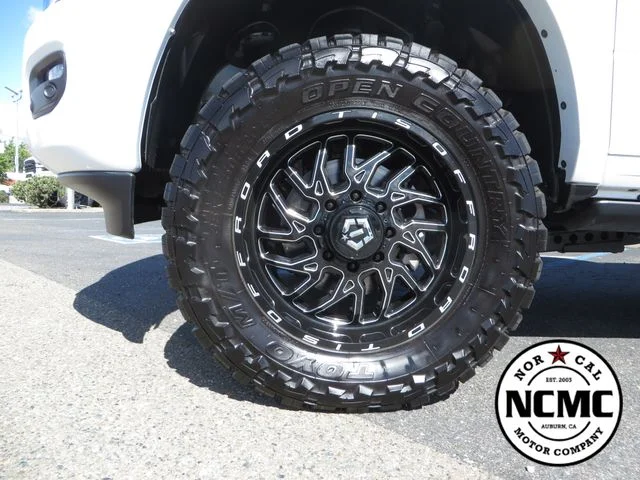 Used 2023 White Ram Limited image 9