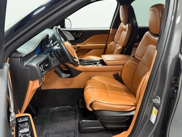 Used 2023 Gray Lincoln Black Label image 12