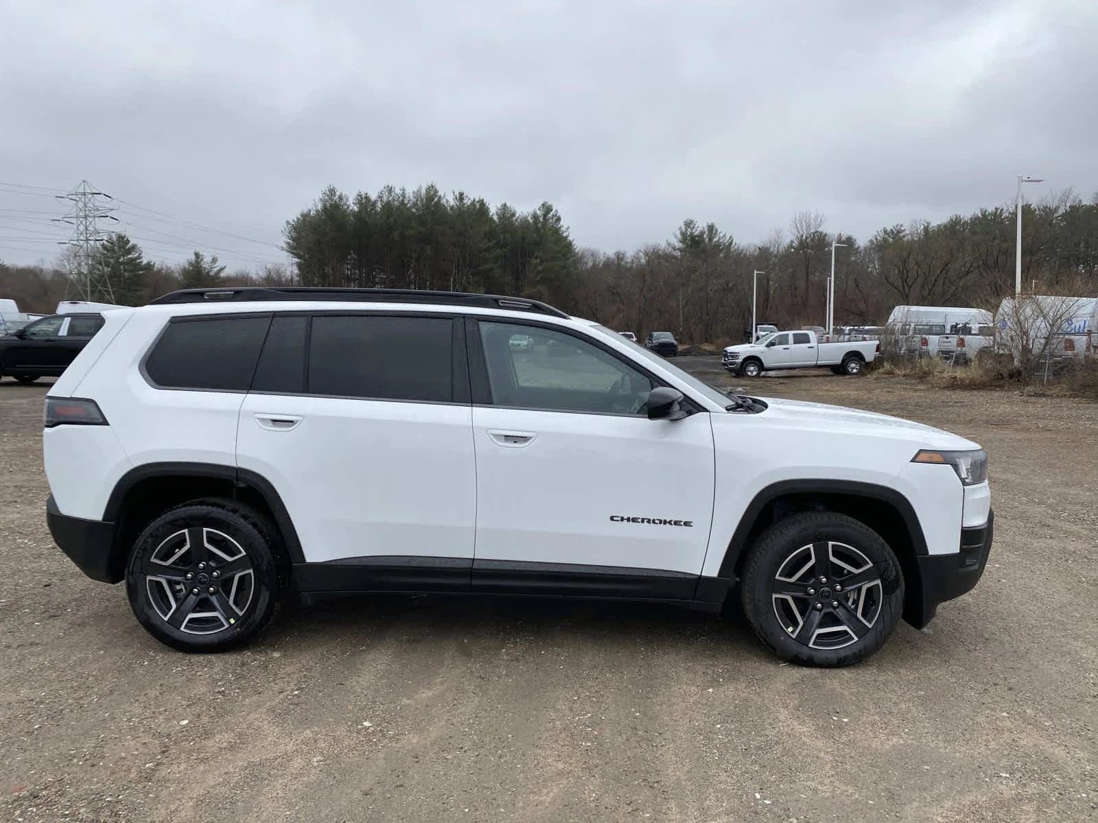 New 2026 Bright White Clear-Coat Exterior Paint Jeep Laredo image 2
