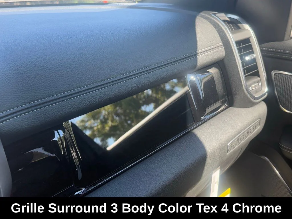 New 2026 Diamond Black Crystal Pearl-Coat Exterior Paint RAM Laramie image 24