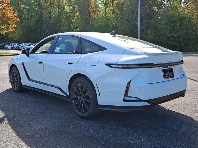 New 2026 Ultra White Lexus PREMIUM AWD image 10