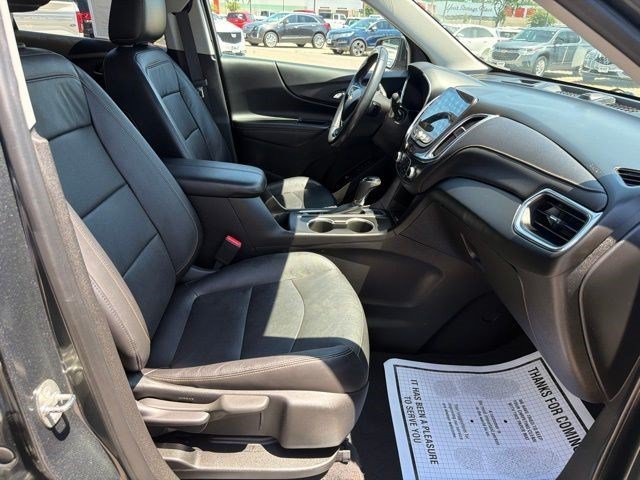 Used 2020 Nightfall Gray Metallic Chevrolet Premier image 22