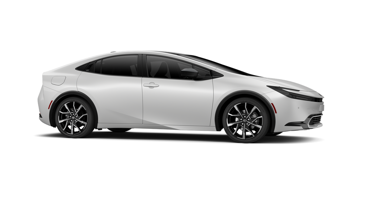 New 2027 Wind Chill Pearl Toyota XSE Premium image 13