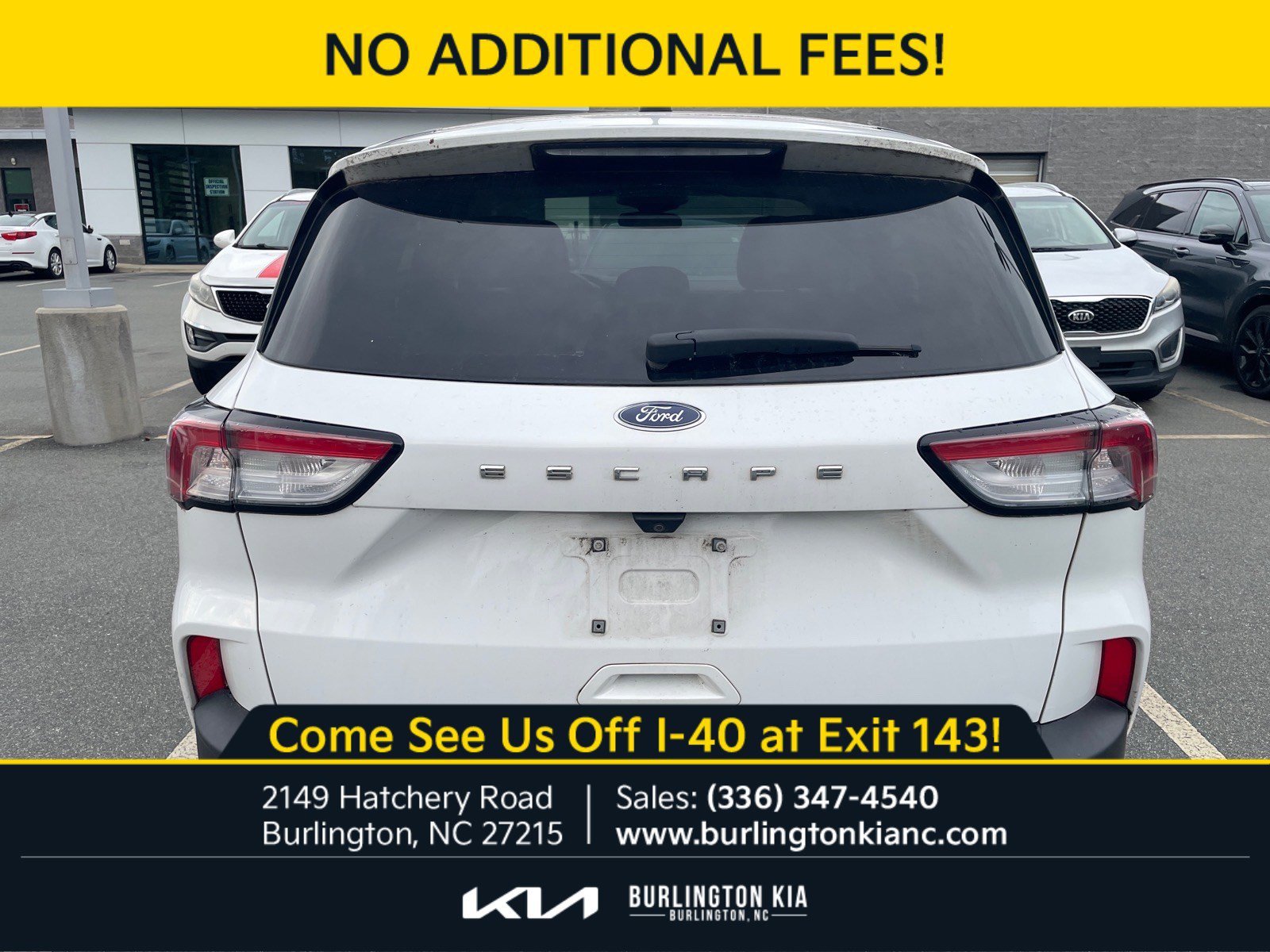 Used 2021 Oxford White Ford SE image 3