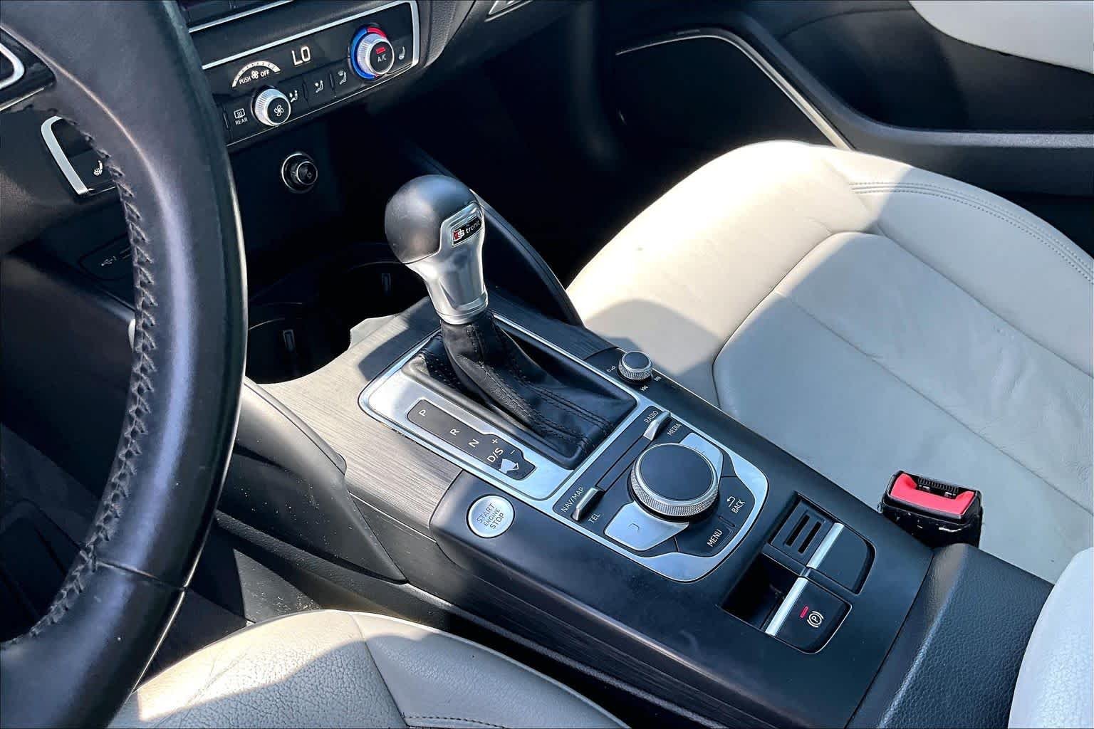 Used 2020 Monsoon Gray Metallic Audi Premium Plus image 15