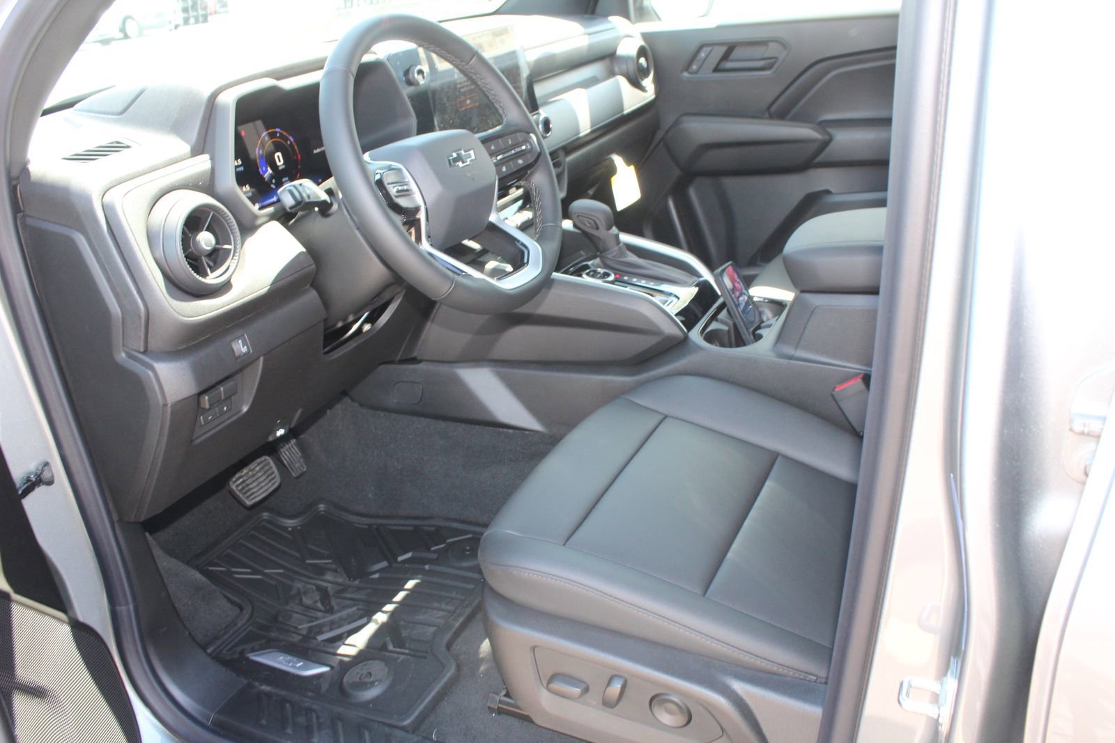 New 2026 Sterling Gray Metallic Chevrolet Trail Boss image 11