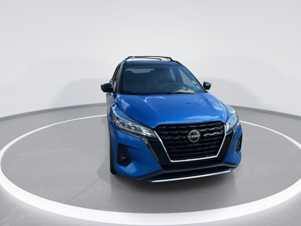 Used 2024 Blue Nissan SR image 4