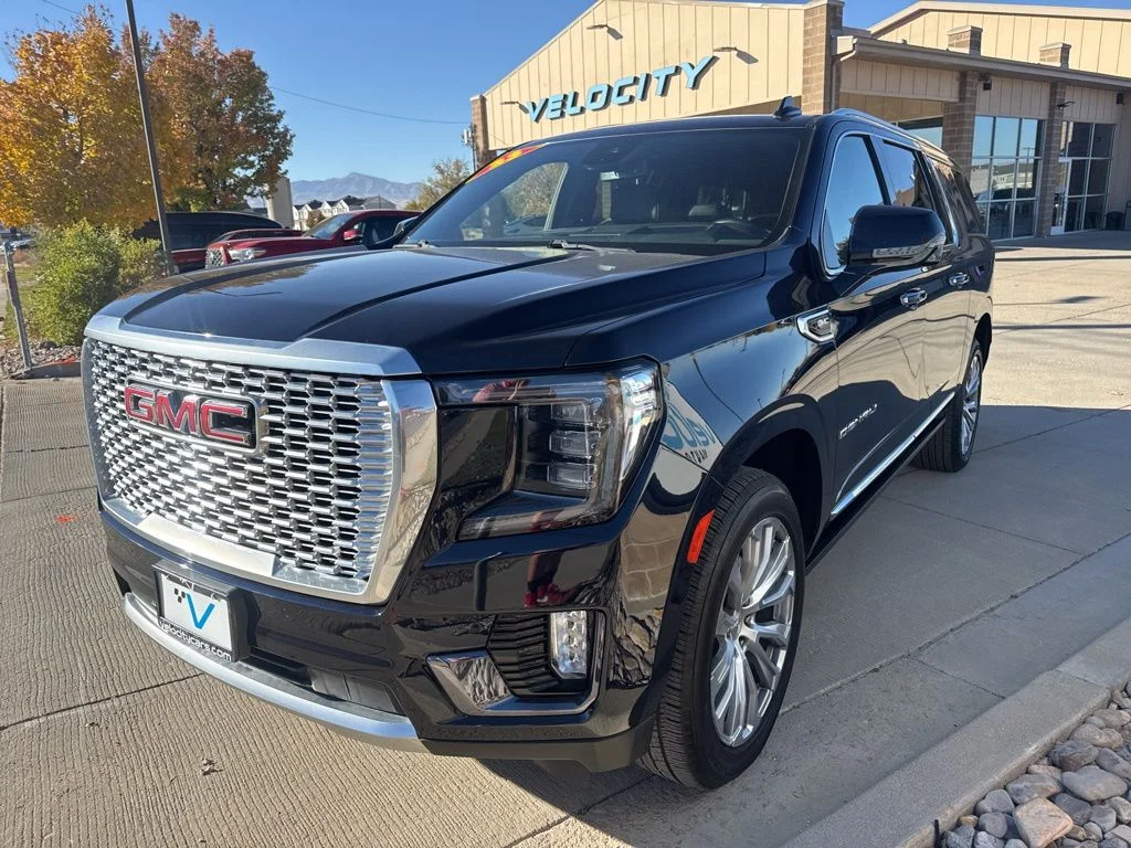 2023 GMC Yukon Denali AWD's photo