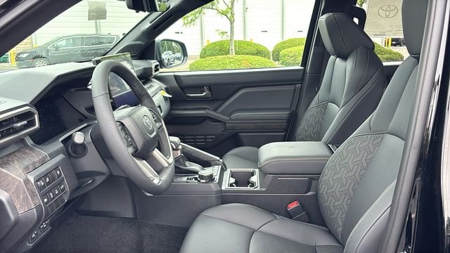 2025 Toyota Tacoma Limited - Photo 28