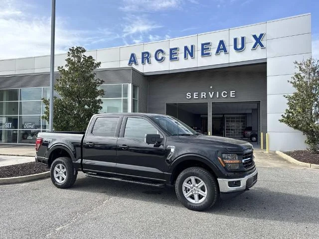 New 2026 Agate Black Metallic Ford XLT image 13