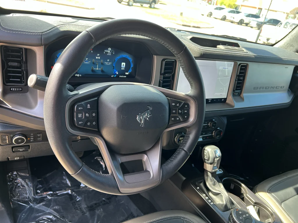 Used 2025 Desert Sand Ford Outer Banks image 13