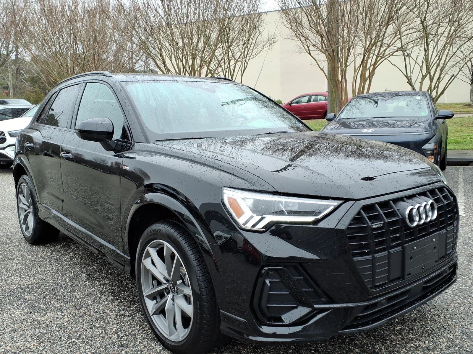 Used 2025 Mythos Black Metallic Audi S line Premium image 3