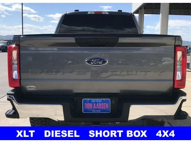 Used 2023 Carbonized Gray Metallic Ford XLT image 22