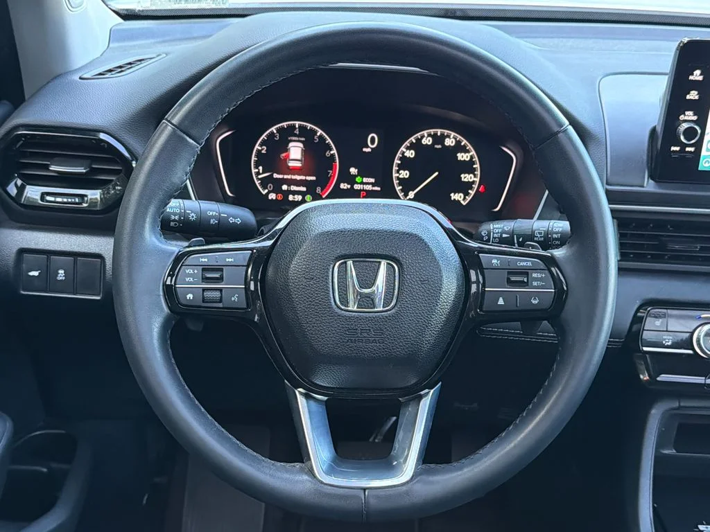 Used 2024 White Honda Touring image 24