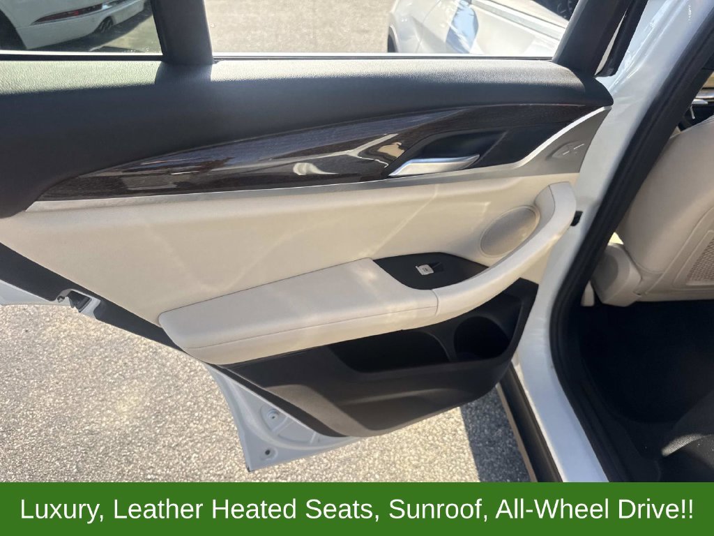 Used 2021 White BMW sDrive30i image 17