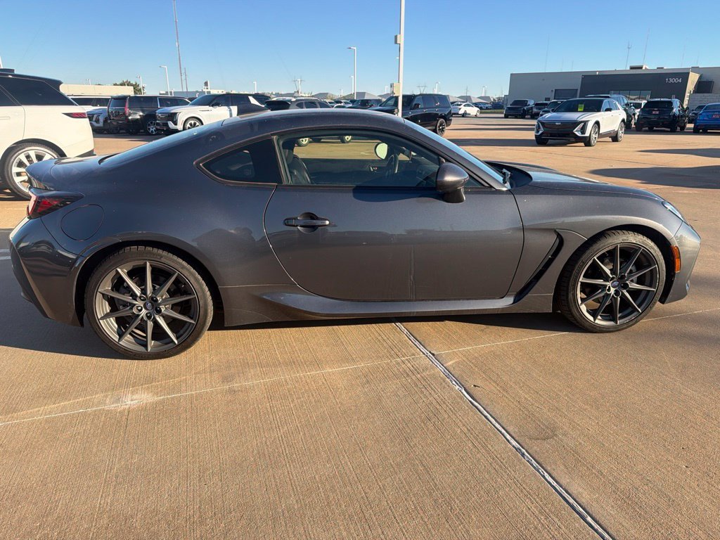 Used 2023 Gray Subaru Limited image 3