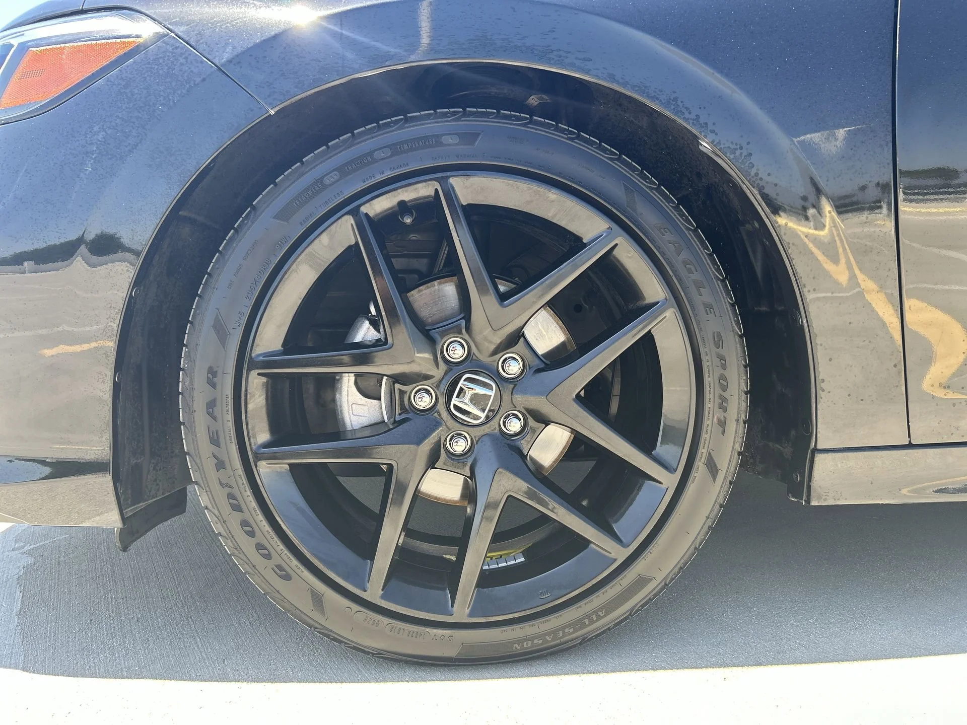 2025 Honda Civic Sport - Photo 18