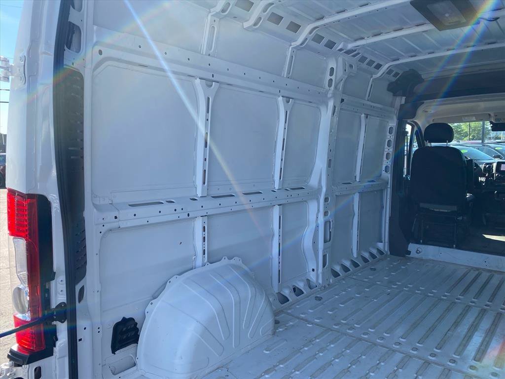Used 2026 Bright White Clearcoat Ram Tradesman image 22