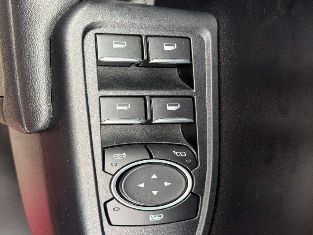 Used 2026 Ruby Red Metallic Ford XL image 20
