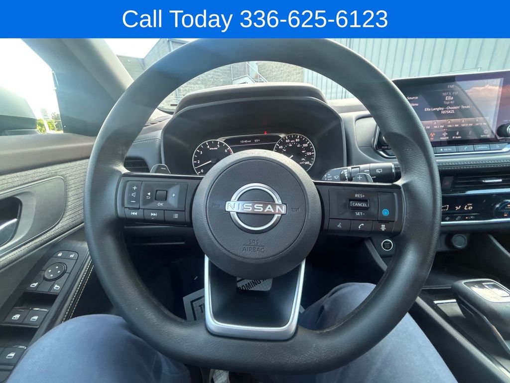Used 2022 Silver Nissan SV image 26