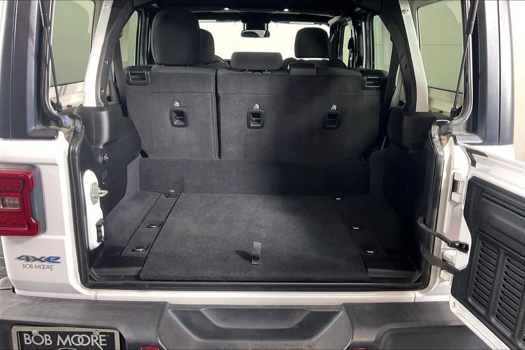 Used 2024 White Jeep Rubicon 4xe image 29