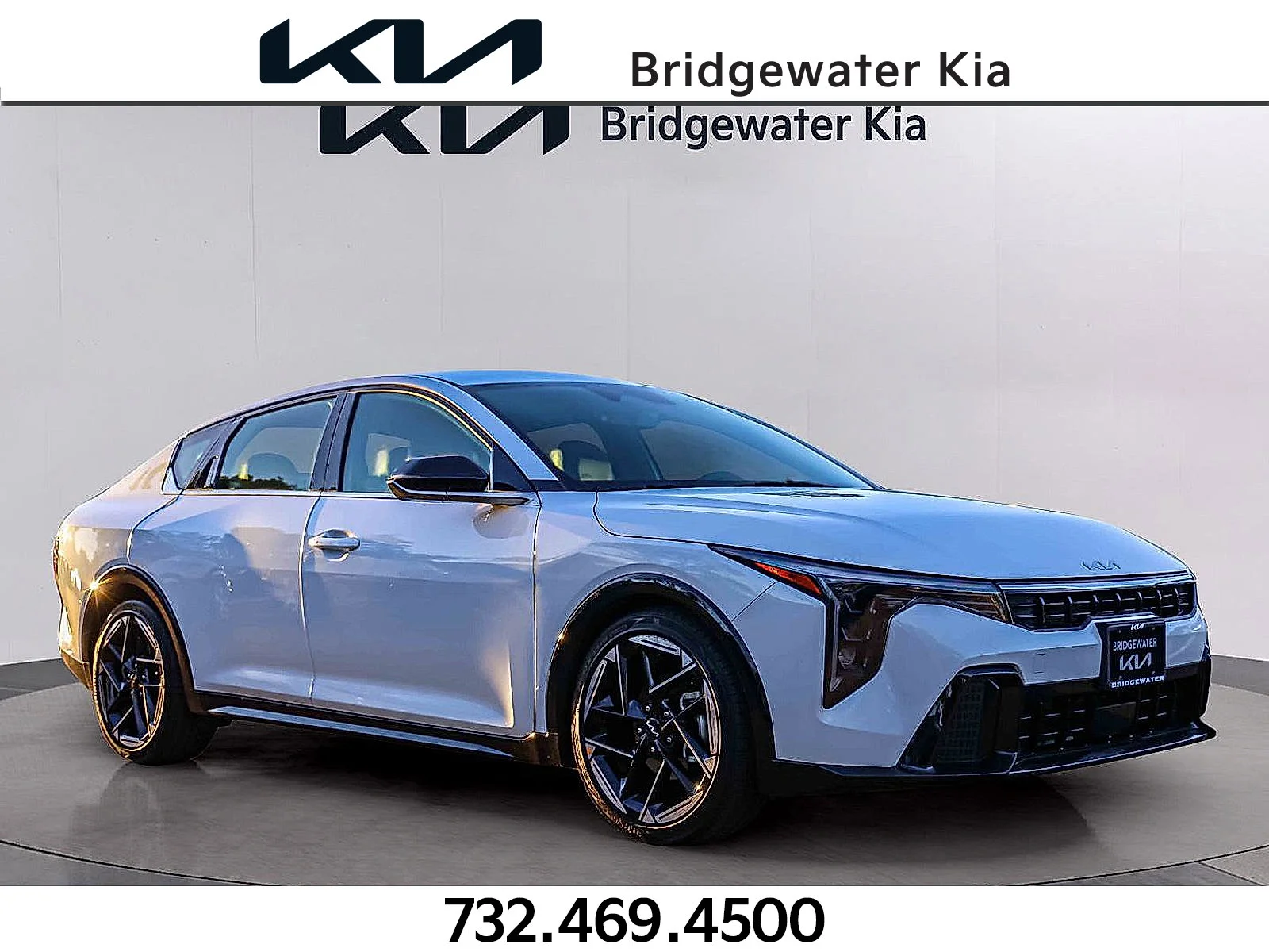 Certified Used 2025 Snow White Pearl Kia GT-Line image 1