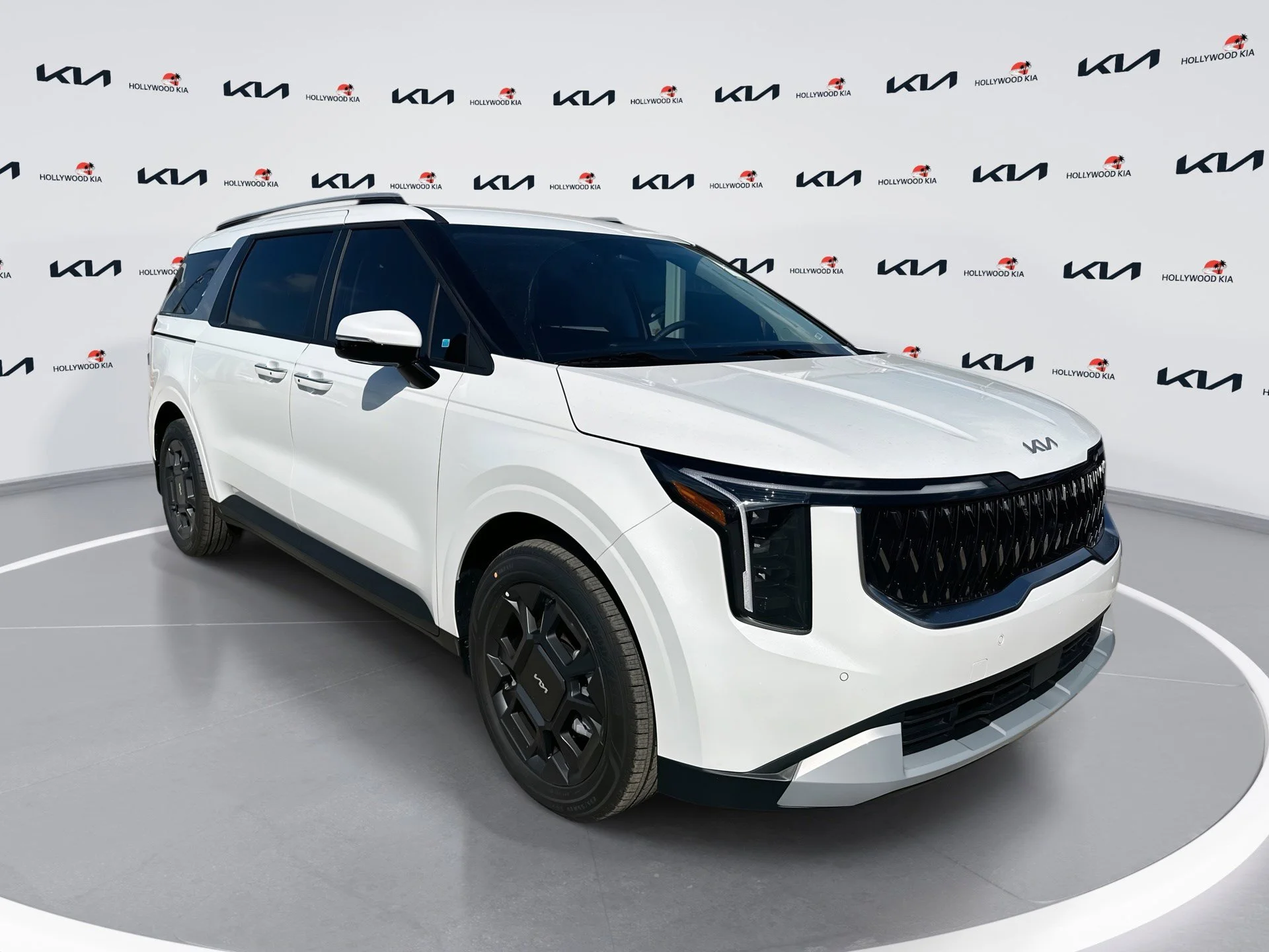 2026 Kia Sedona EX HEV's photo