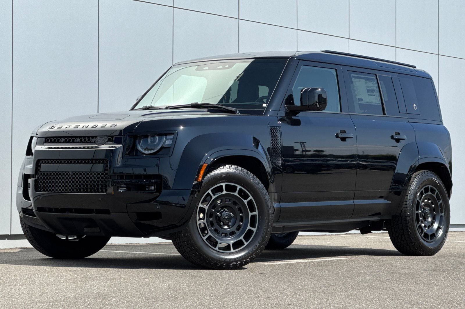 2026 Land Rover Defender