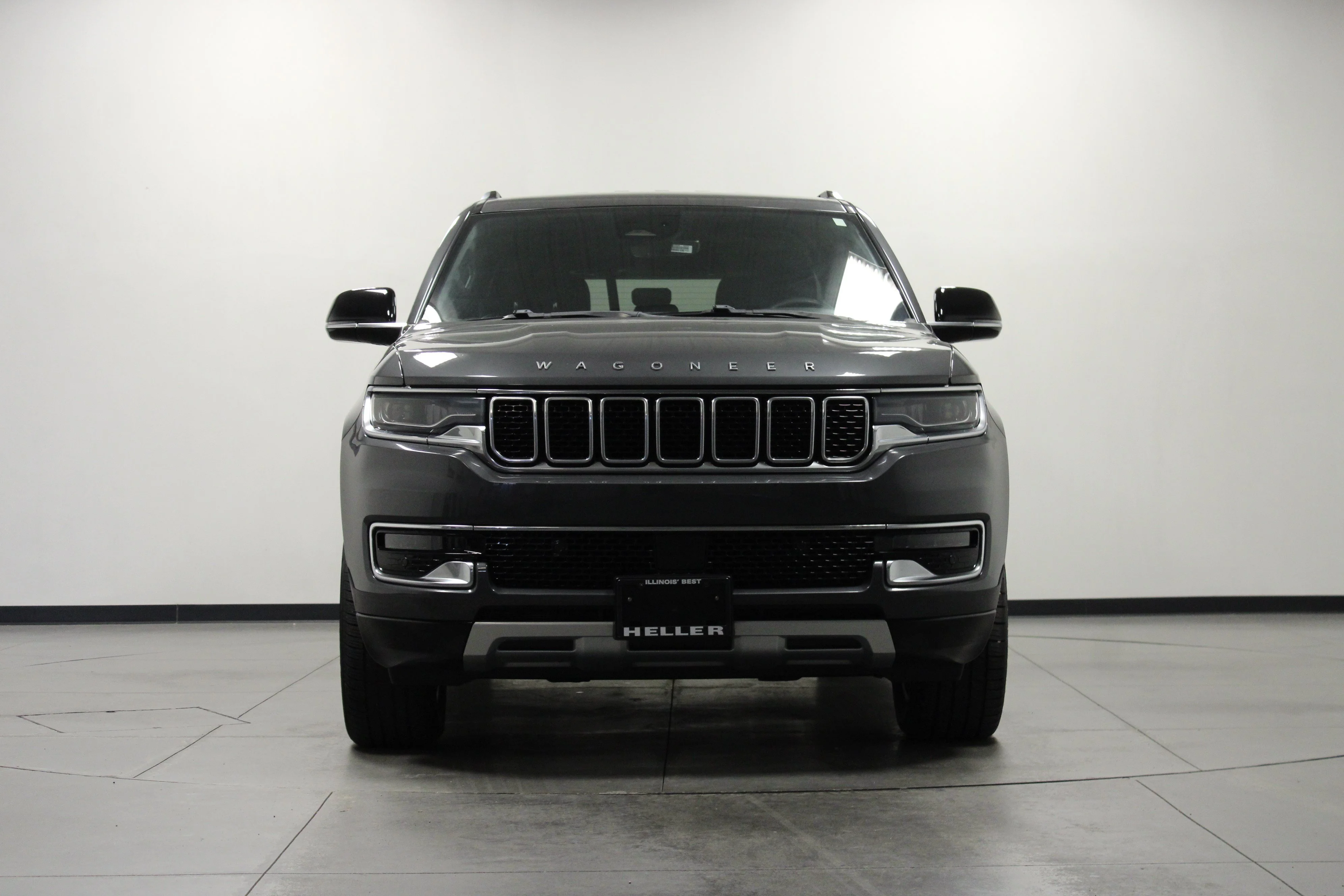 Used 2024 Baltic Gray Metallic Clearcoat Jeep Series II image 9