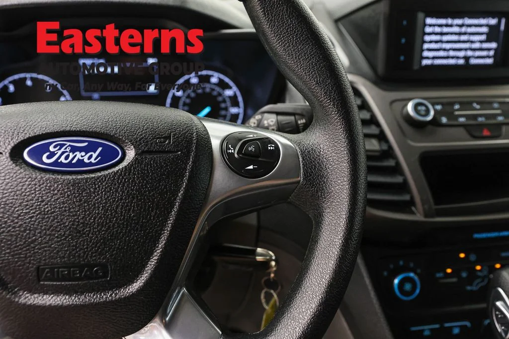 Used 2019 White Ford XL image 15