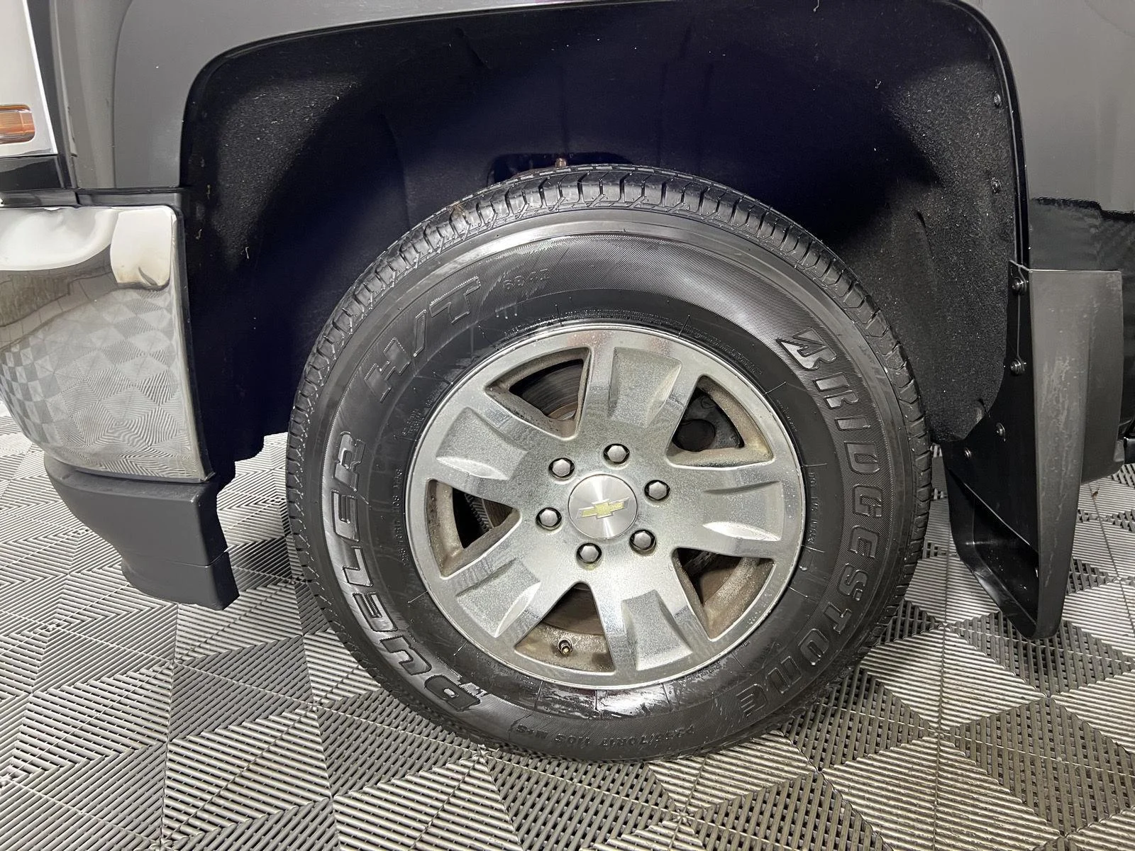 Used 2018 Black Chevrolet LT image 16