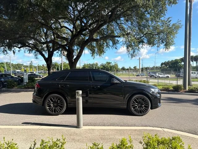Used 2024  Audi Premium Plus image 3