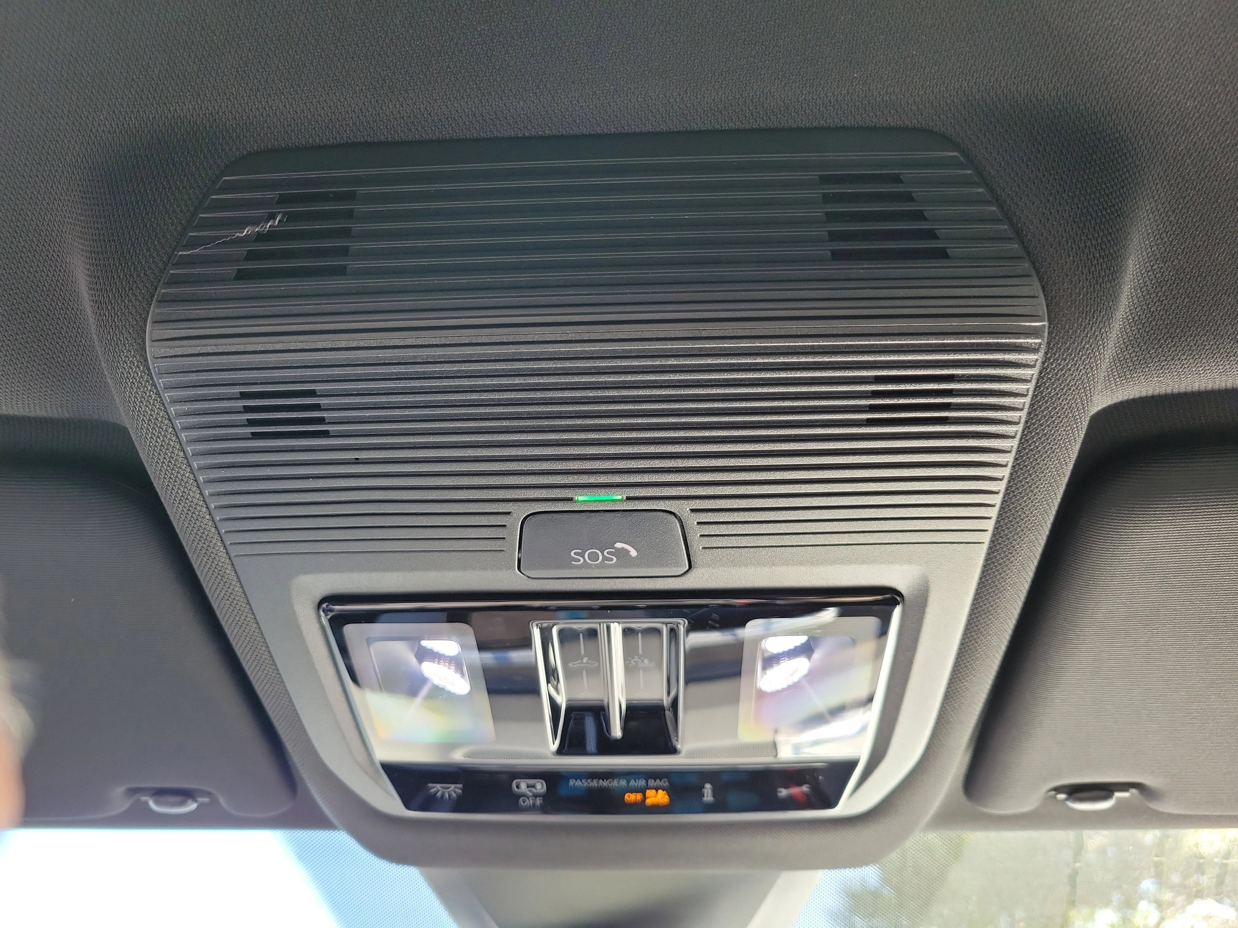 New 2026 Gray Volkswagen 2.0T SE w/Technology image 32