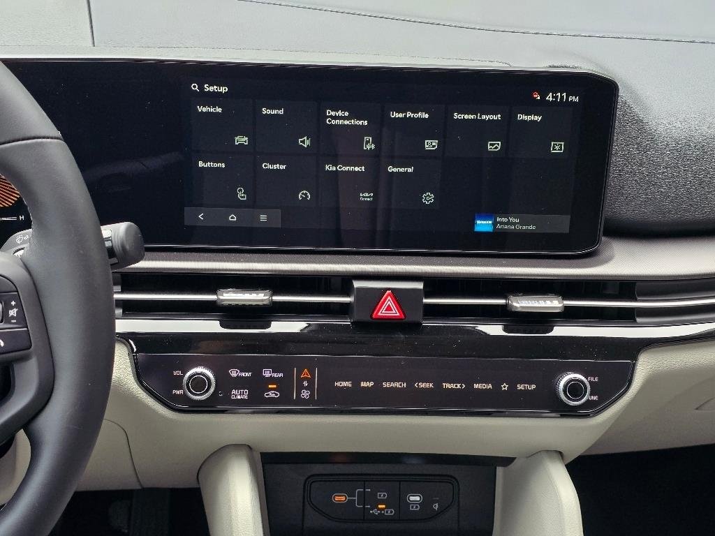 2026 Kia Sportage EX - Photo 8
