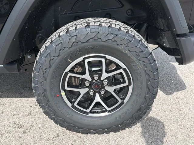 New 2026 Black Jeep Rubicon image 38