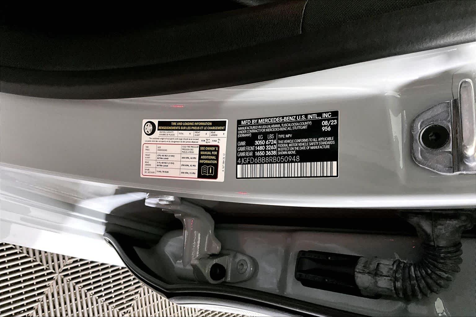 Used 2024 MANUFAKTUR Alpine Grey Mercedes-Benz AMG® GLE 53 image 32