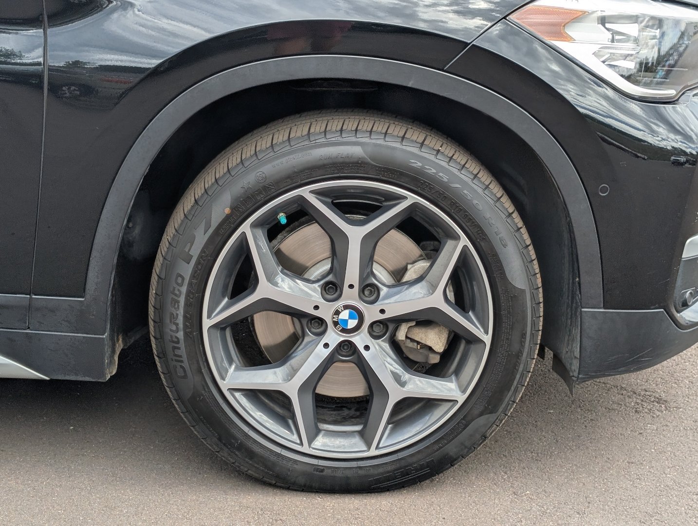Used 2017 Jet Black BMW xDrive28i image 8