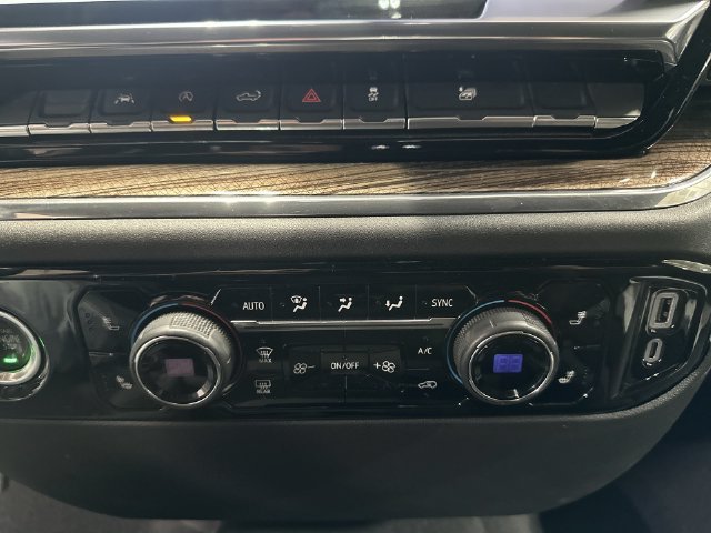 Used 2023 Gray Chevrolet LT image 21