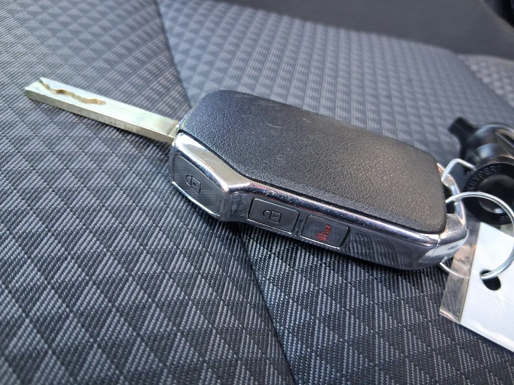Used 2024 White Kia LX image 12