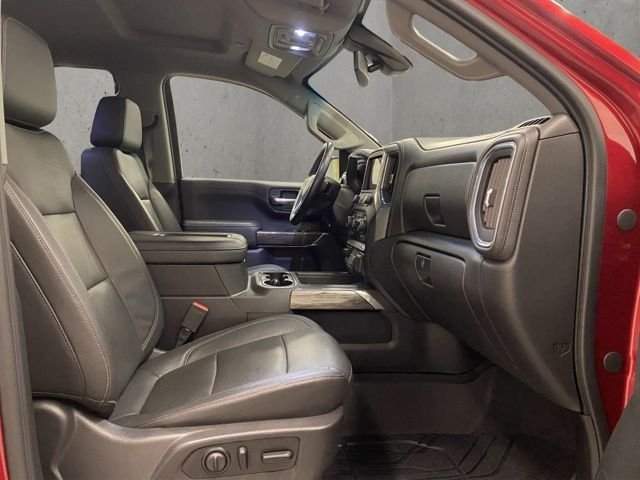 Used 2019 Red Chevrolet LTZ image 20