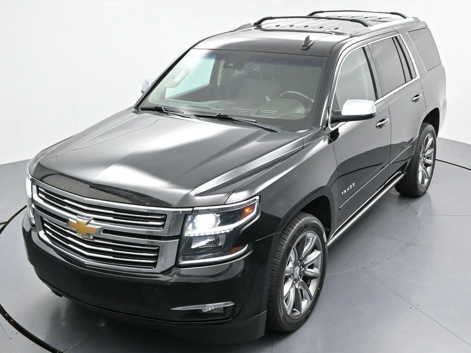Used 2018 Black Chevrolet Premier image 42